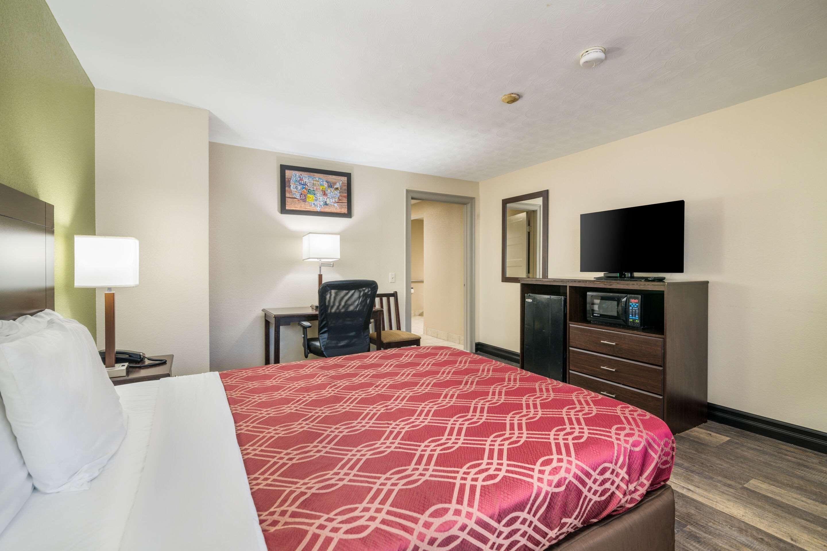 Econo Lodge Boston-Малден Экстерьер фото