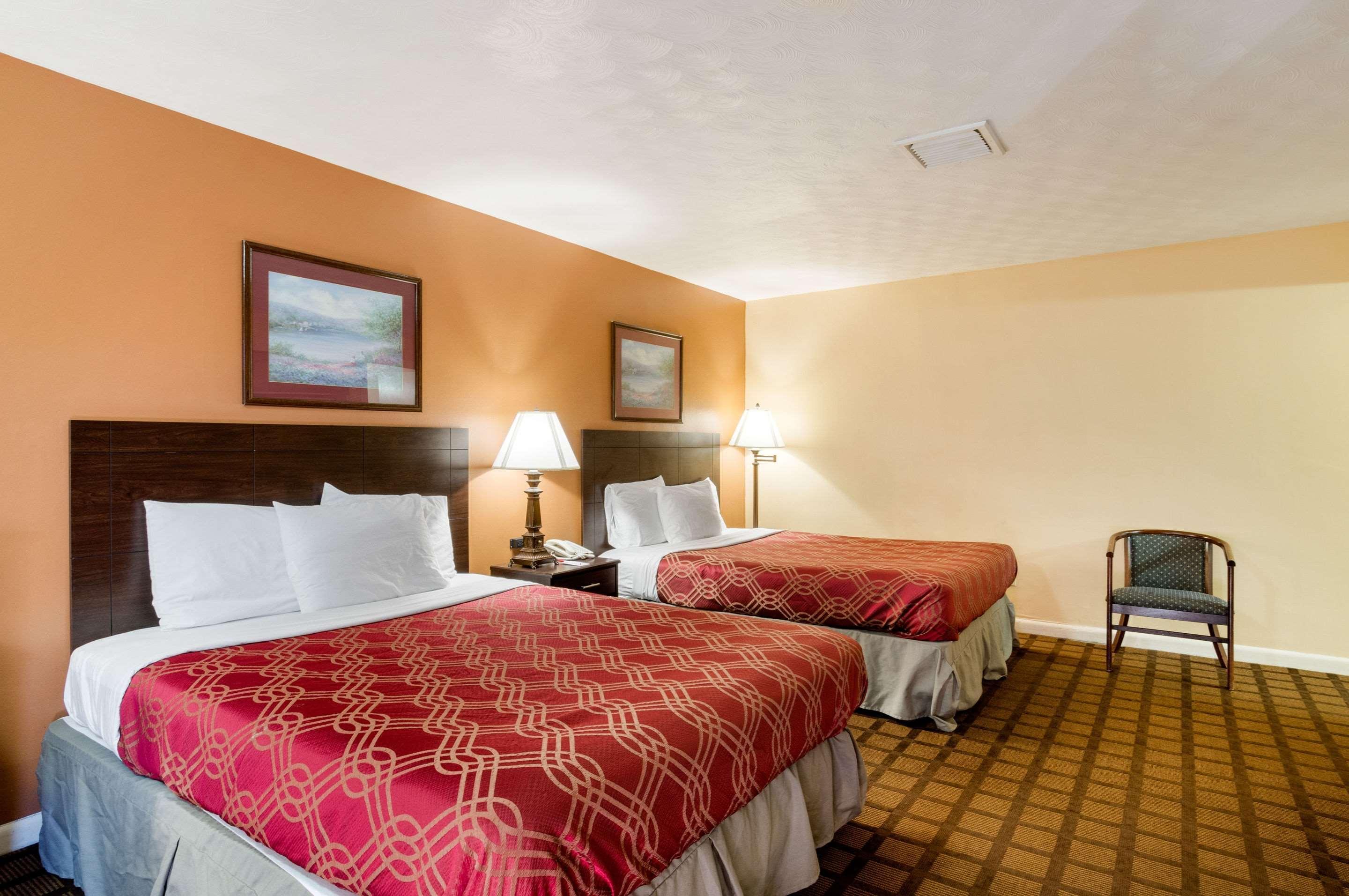 Econo Lodge Boston-Малден Экстерьер фото