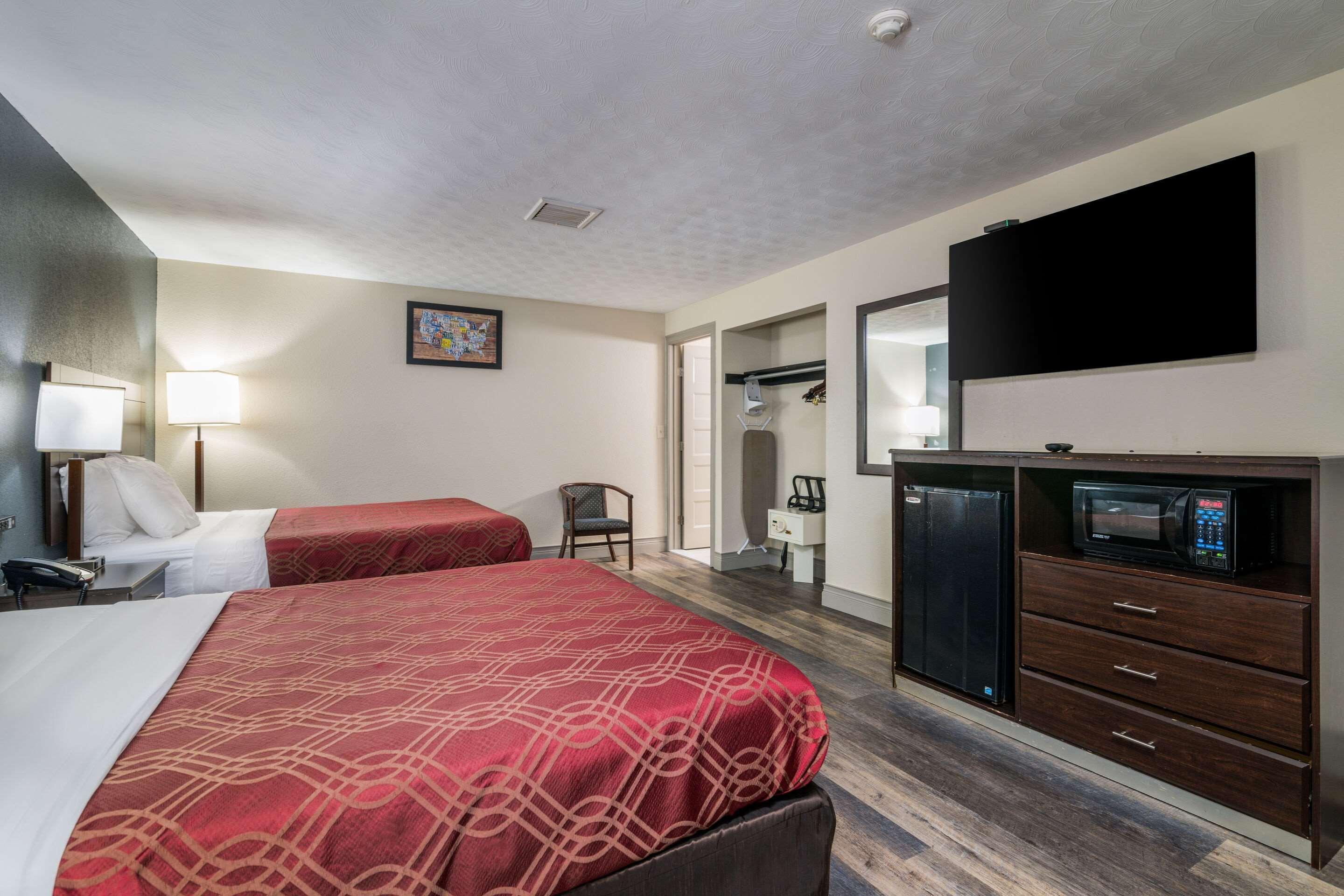 Econo Lodge Boston-Малден Экстерьер фото