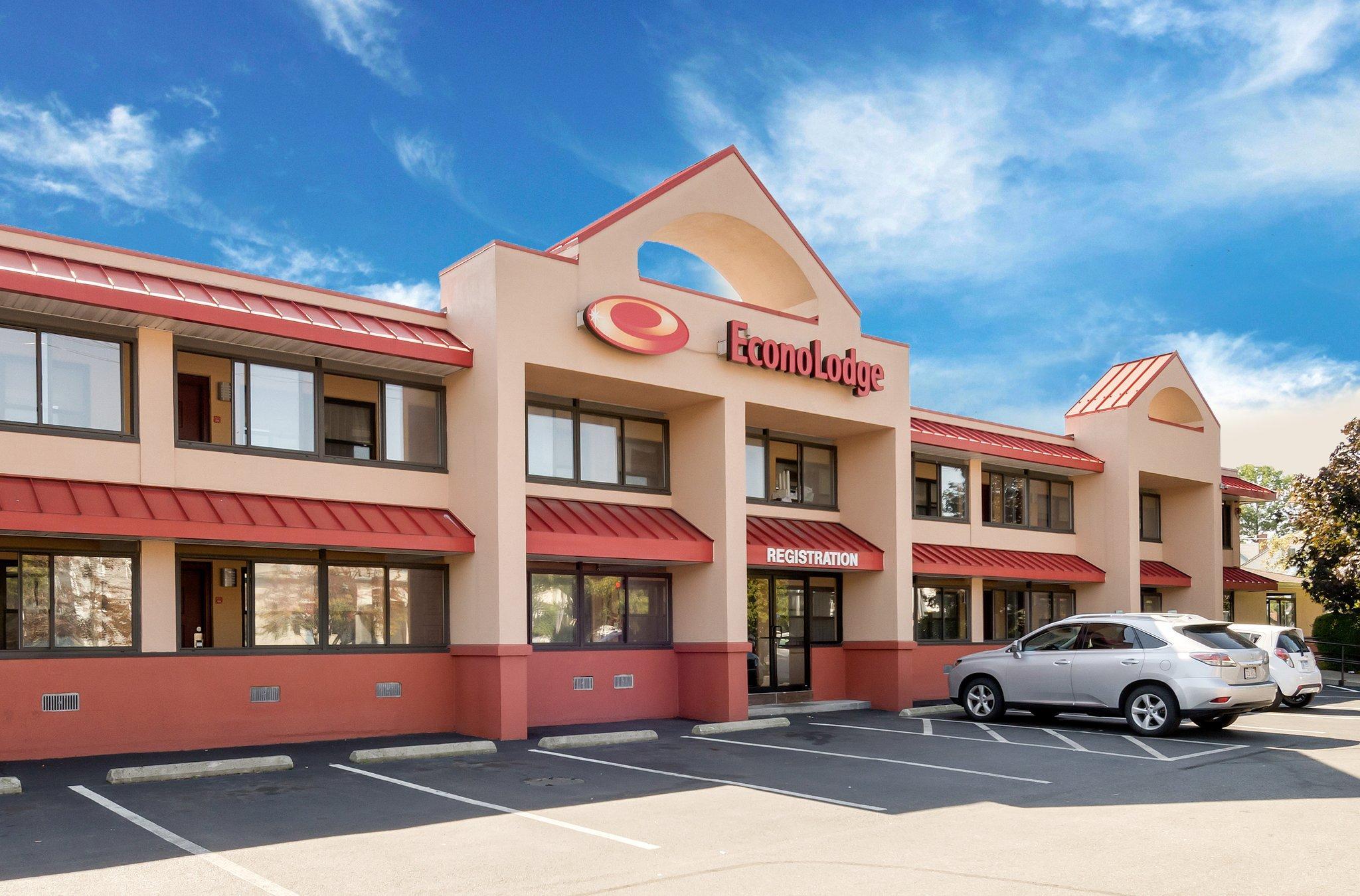 Econo Lodge Boston-Малден Экстерьер фото