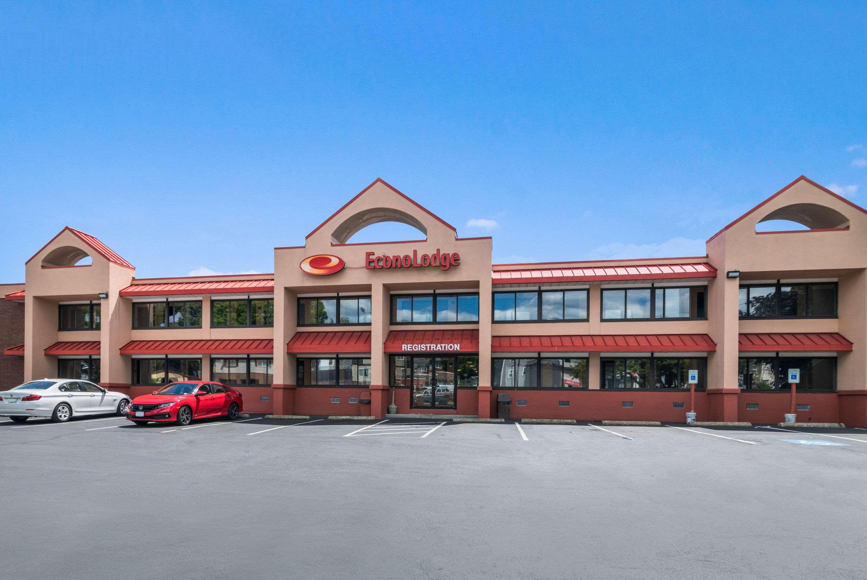 Econo Lodge Boston-Малден Экстерьер фото